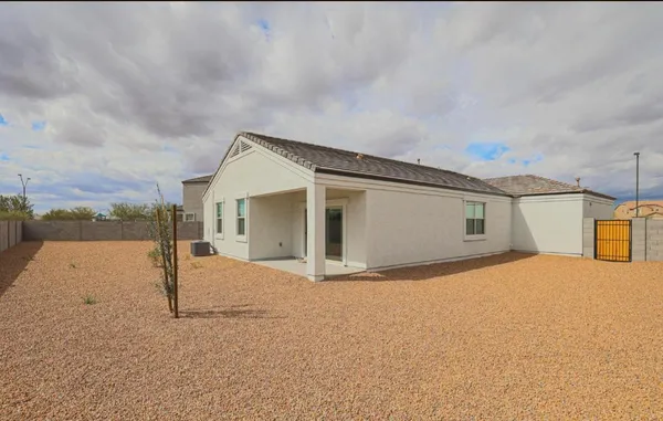 $1,950 | 30861 West Columbus Avenue, Buckeye, AZ 85396