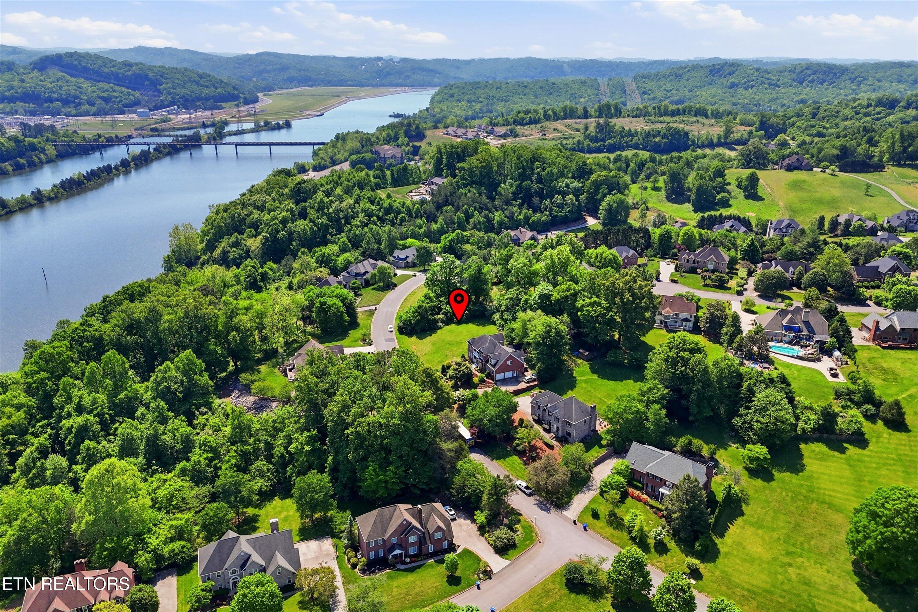 42 Riverside Drive Oak Ridge, TN 37830 - Photo 1 of 18 42 Riverside Drive