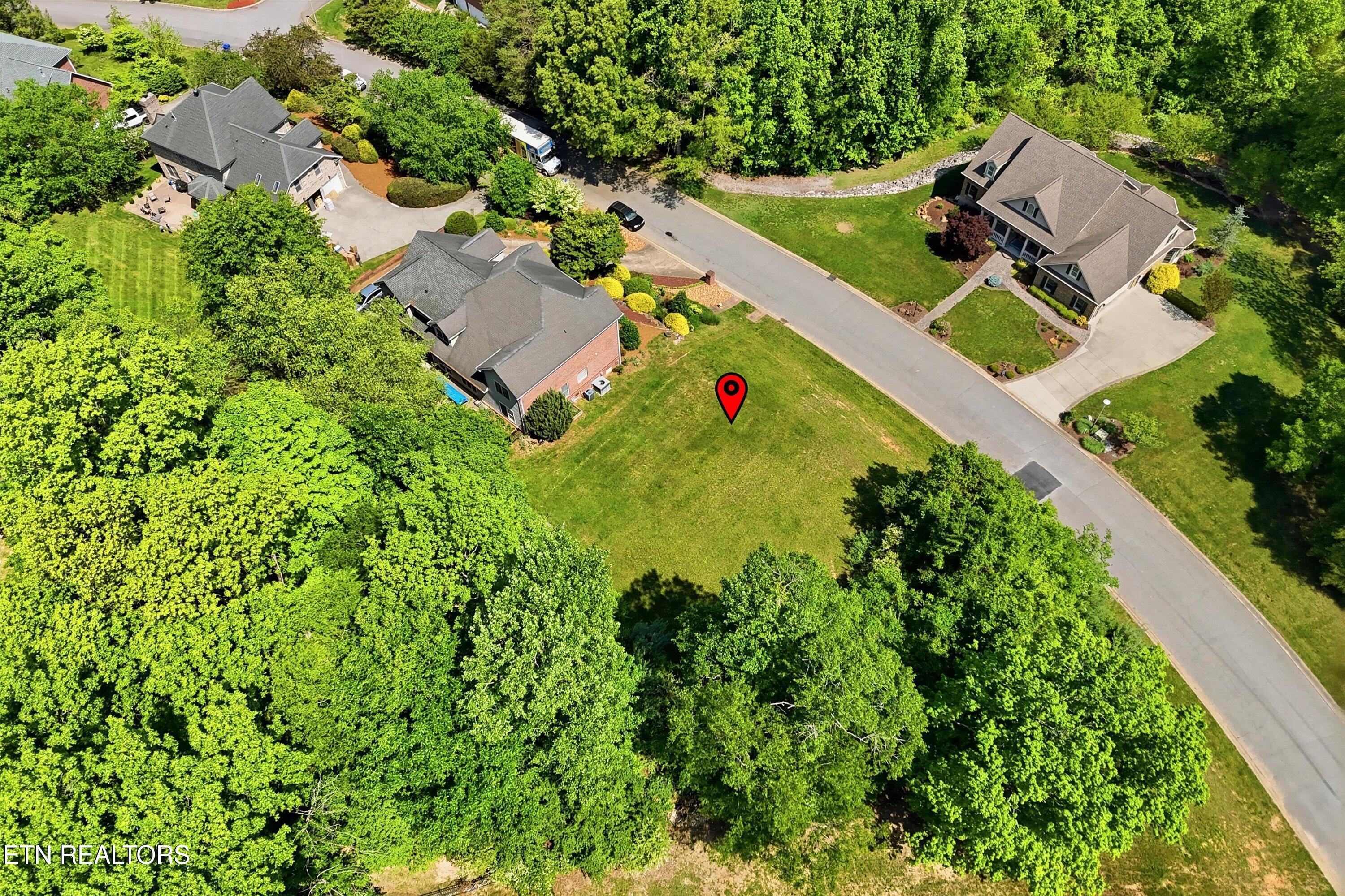 42 Riverside Drive Oak Ridge, TN 37830 - Photo 5 of 18 42 Riverside Drive
