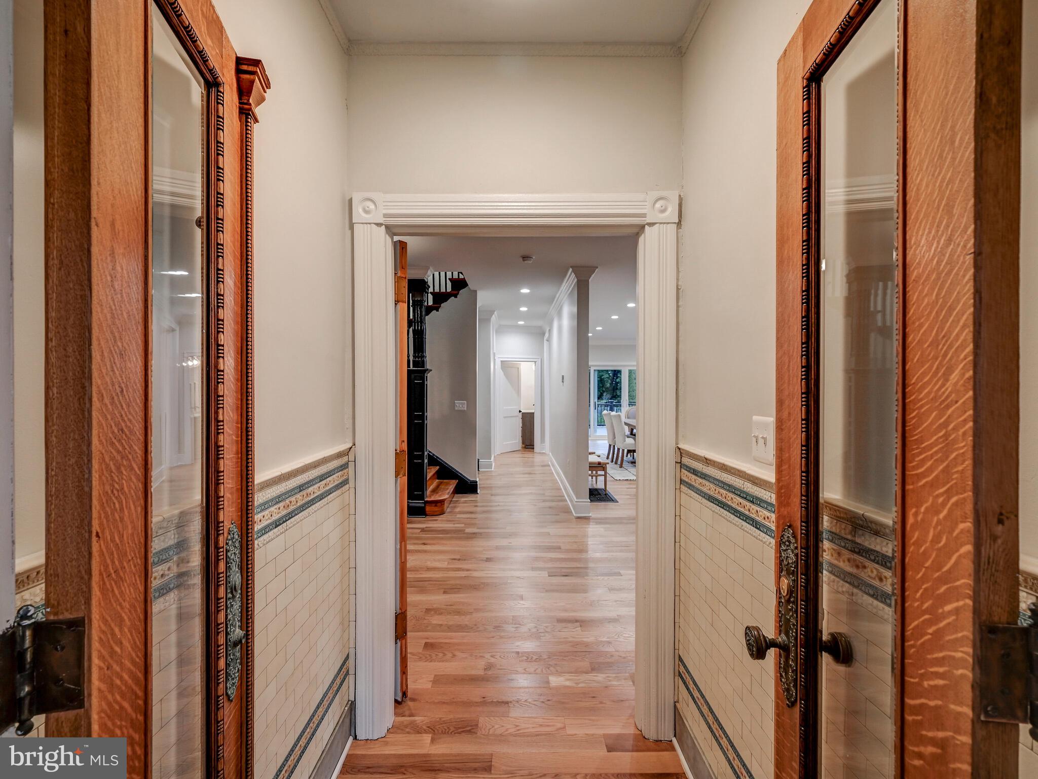 4707 Roland Avenue Baltimore, MD 21210 - Photo 11 of 69