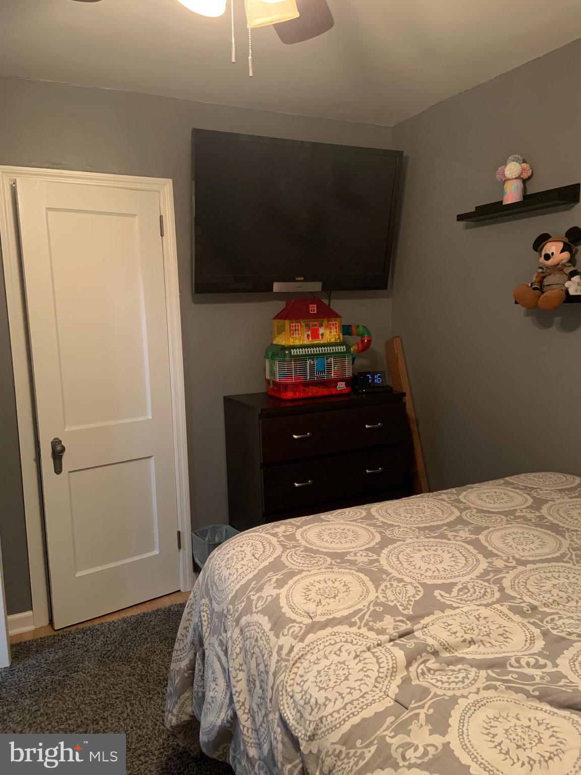 520 East Browning Road Bellmawr, NJ 08031 - Photo 8 of 21 Gallery Image 8