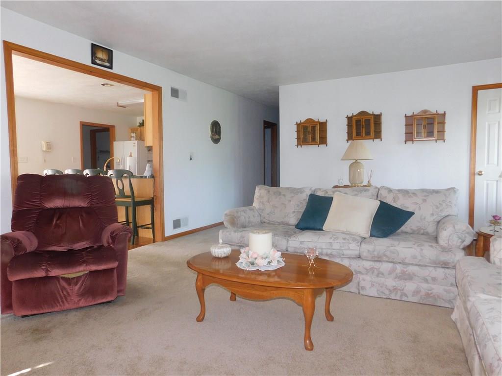 123 Reed Lane Irwin, PA 15642 - Photo 11 of 25 Gallery Image 11