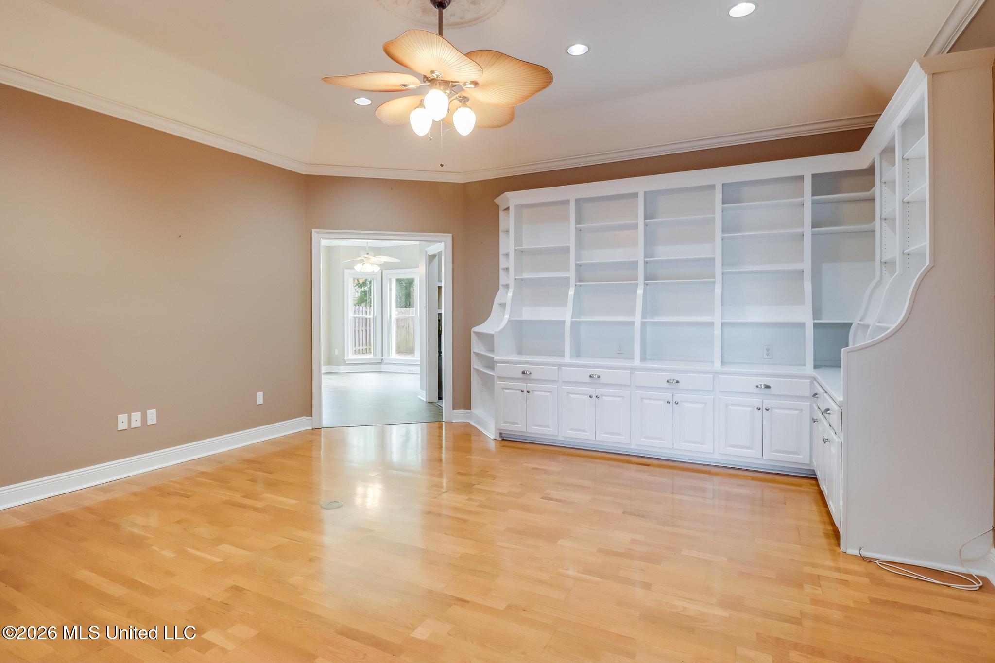 2575 Rue Palafox Biloxi, MS 39531 - Photo 21 of 44 Family / Study