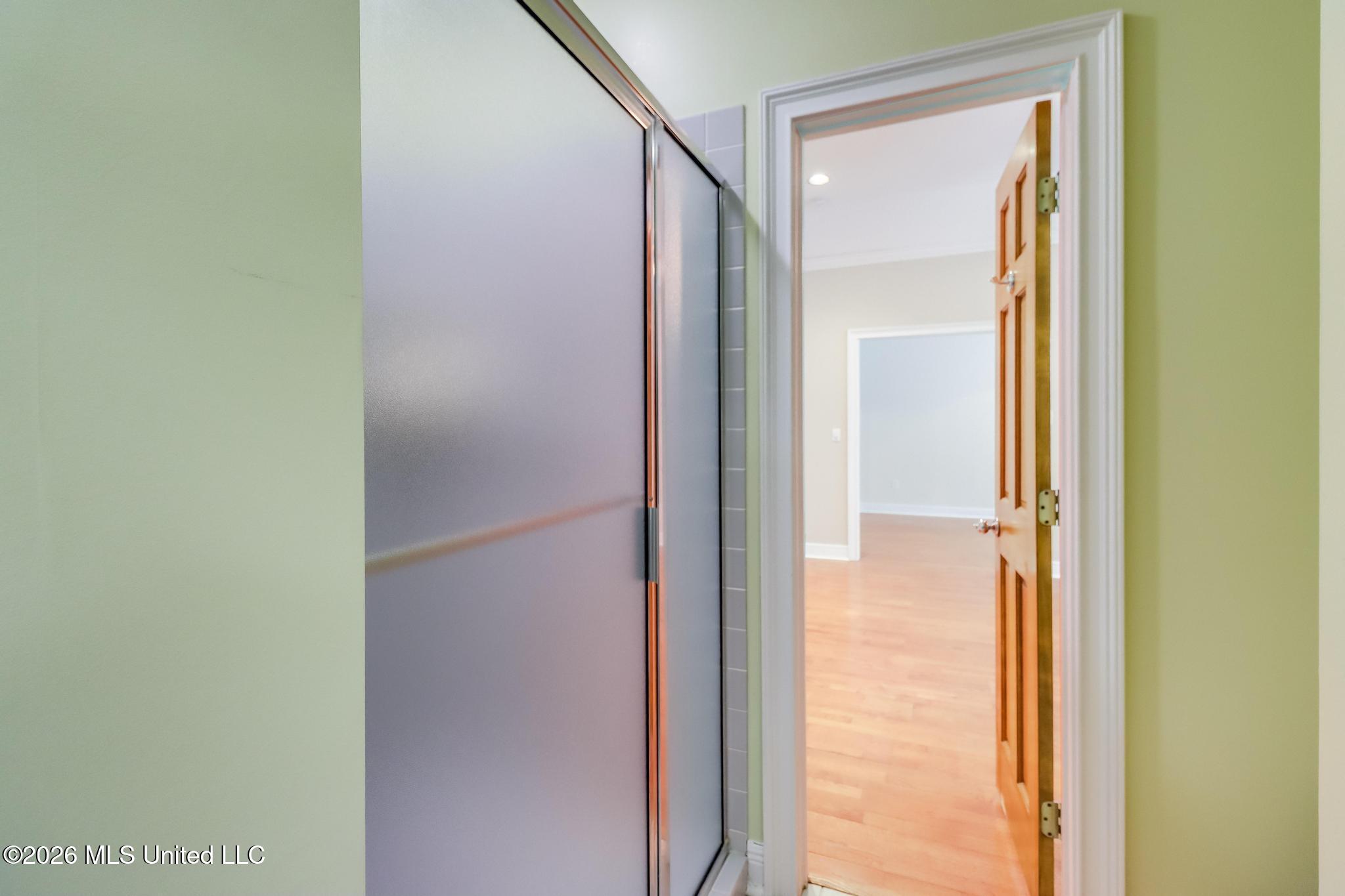2575 Rue Palafox Biloxi, MS 39531 - Photo 27 of 44 His Primary Bathroom