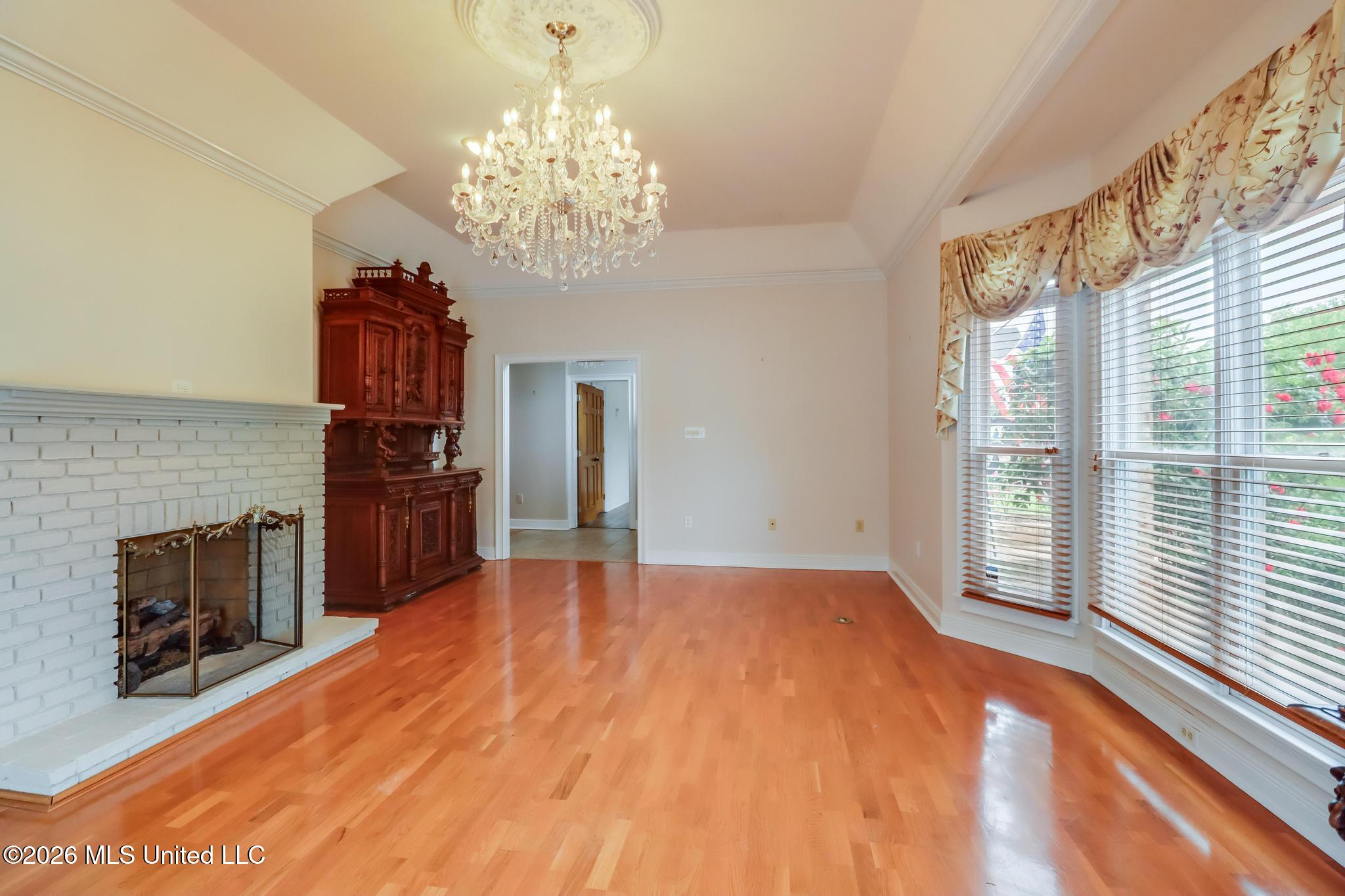 2575 Rue Palafox Biloxi, MS 39531 - Photo 6 of 44 Formal Living