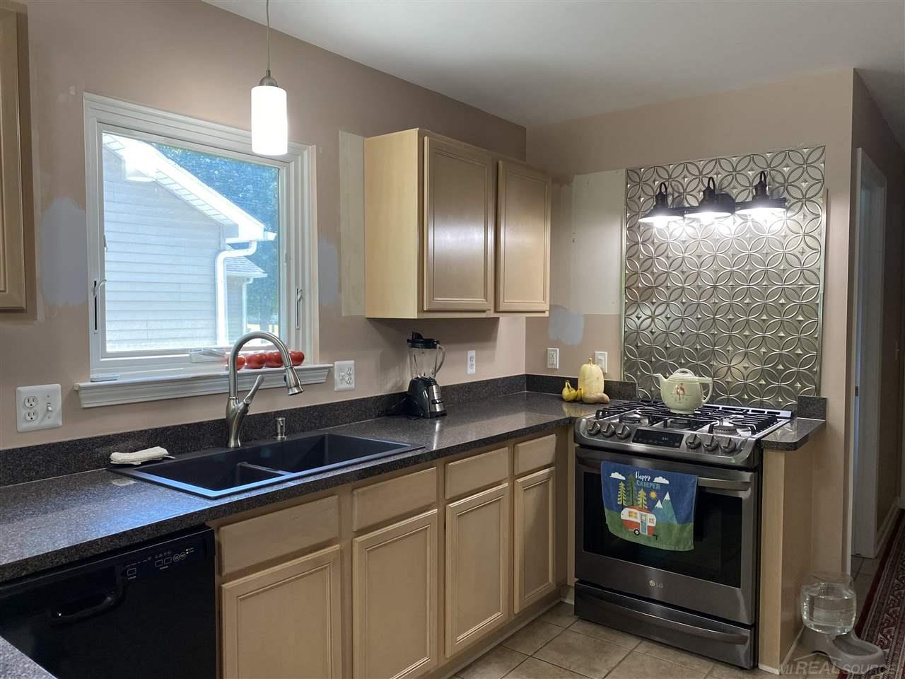 9545 Rachel Road Algonac, MI 48001 - Photo 11 of 39 50056069-10.JPG