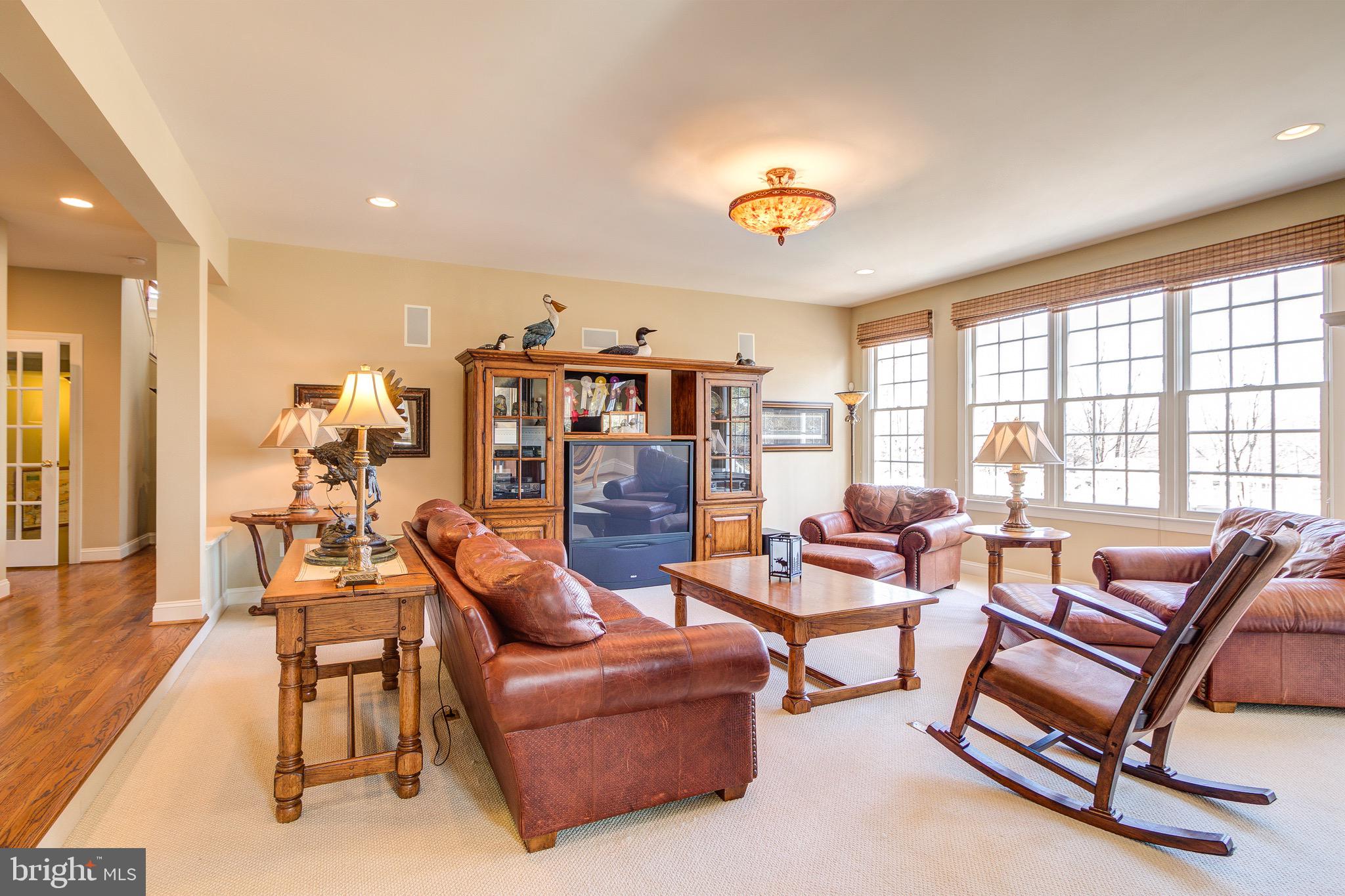 8326 Roxborough Loop Gainesville, VA 20155 - Photo 16 of 70 Family Room