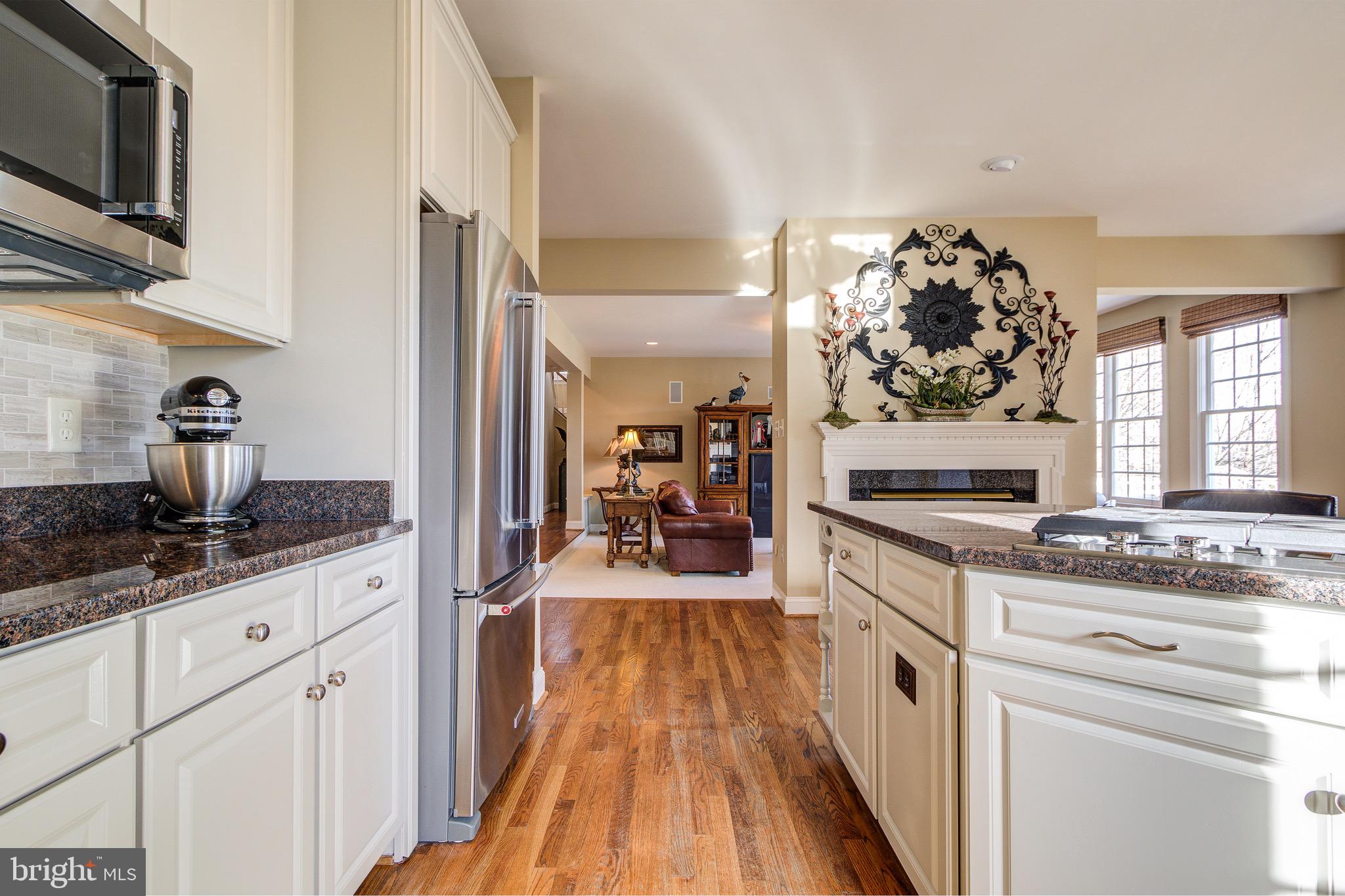 8326 Roxborough Loop Gainesville, VA 20155 - Photo 24 of 70 Kitchen