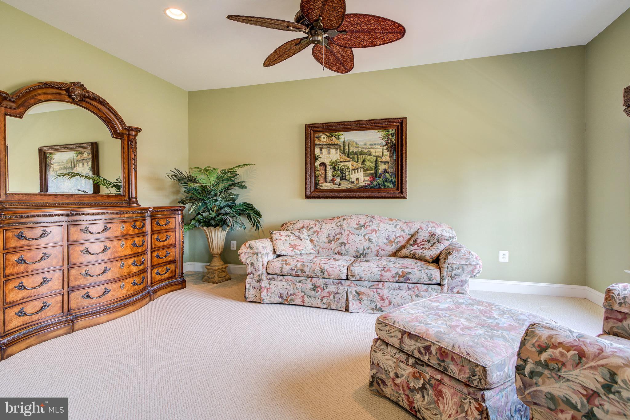 8326 Roxborough Loop Gainesville, VA 20155 - Photo 36 of 70 Master Sittin Room