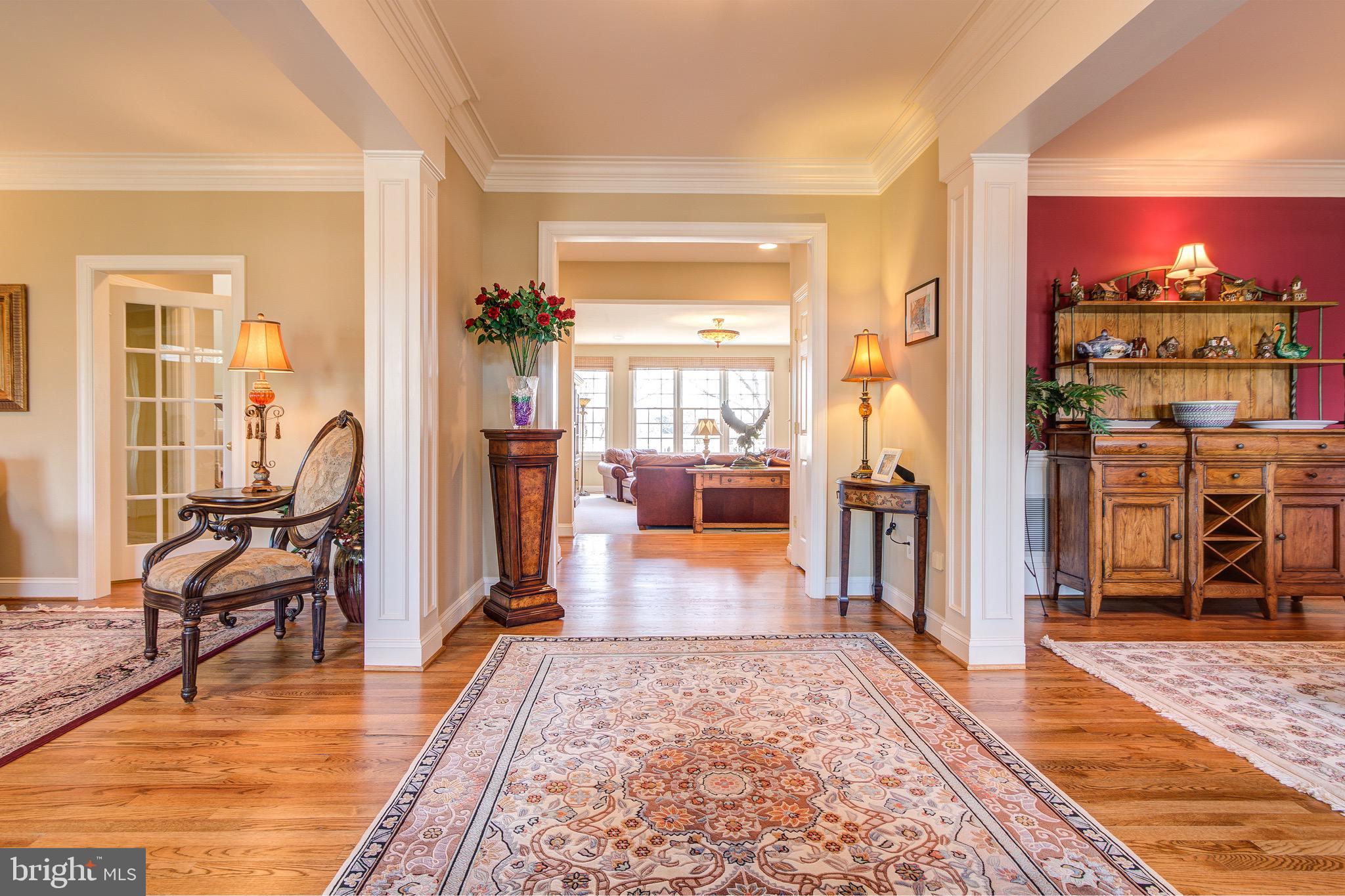 8326 Roxborough Loop Gainesville, VA 20155 - Photo 10 of 70 Foyer