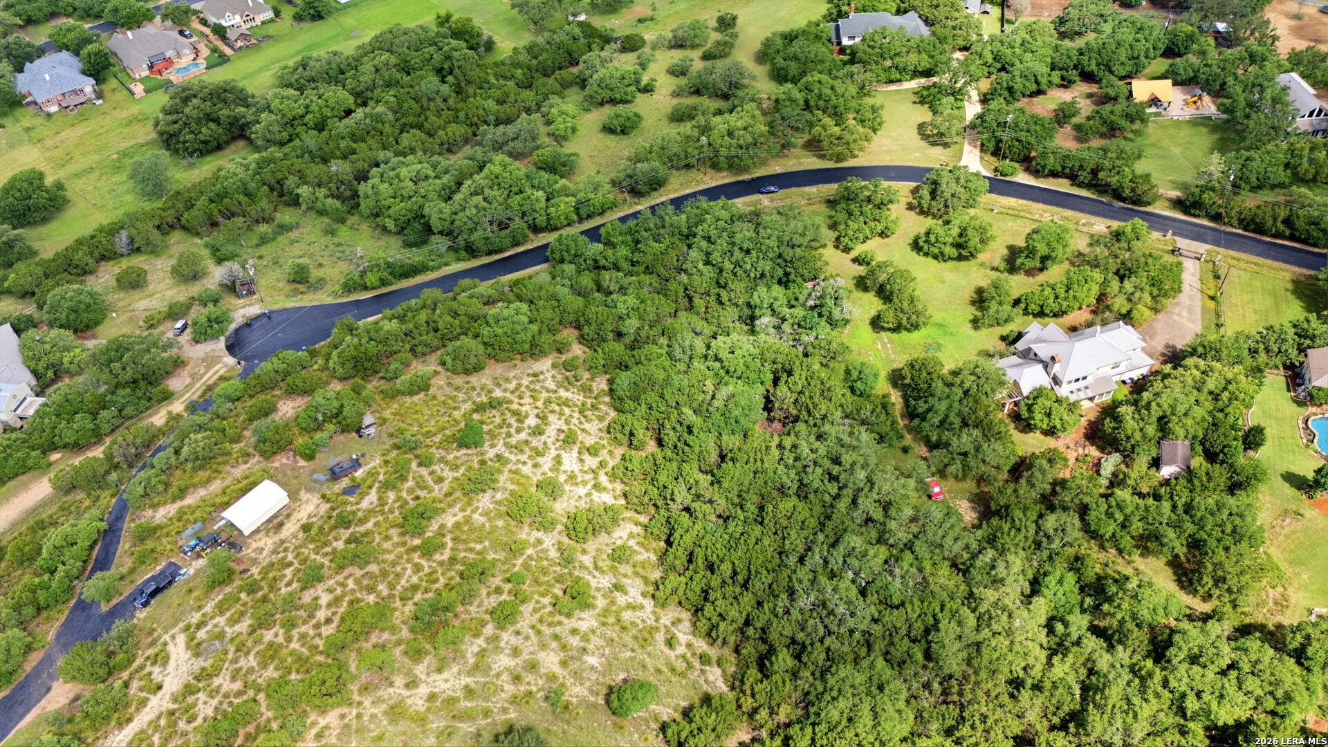 8222 Rocking Horse Lane Boerne, TX 78015 - Photo 4 of 16