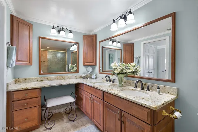 $340,000 | 1925 Clifford Street, Unit 202, Fort Myers, FL 33901