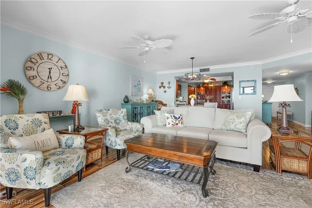 $340,000 | 1925 Clifford Street, Unit 202, Fort Myers, FL 33901