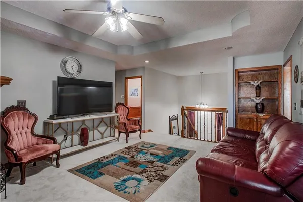$375,000 | 12204 White Oak Street, Peculiar, MO 64078