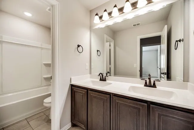 $2,600 | 1401 Thrasher Drive, Little Elm, TX 75068