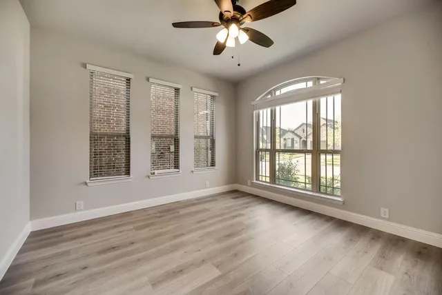 $2,600 | 1401 Thrasher Drive, Little Elm, TX 75068