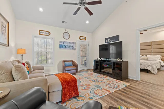 $275,000 | 900 Jackline Place, Unit 202, Columbia, SC 29209