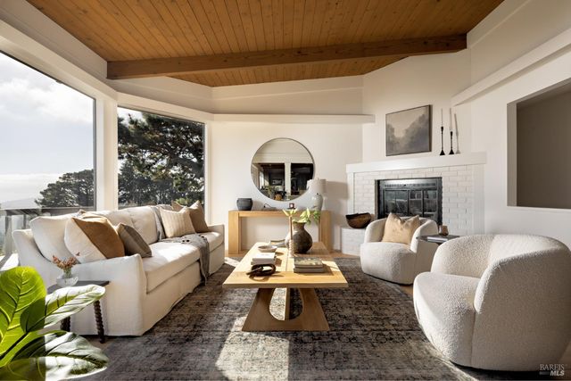 $2,700,000 | 20 Palm Way, Mill Valley, CA 94941