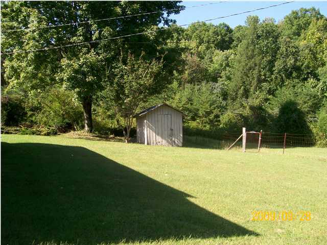 1097 Cartwright Loop Whitwell, TN 37397 - Photo 3 of 12 Additional Photo