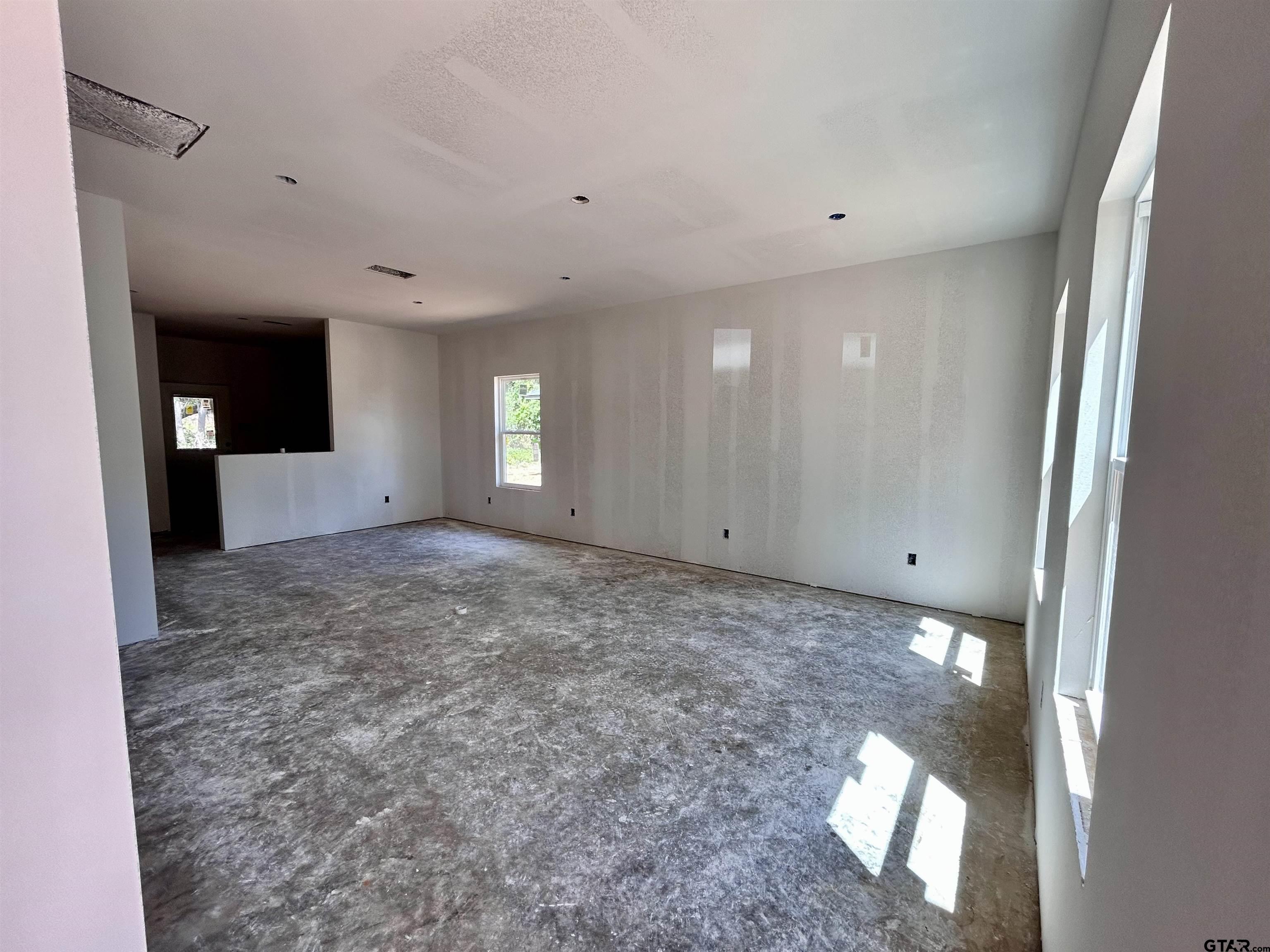 201 East Fleming Street Longview, TX 75604 - Photo 2 of 13 a view of a windows and an empty room