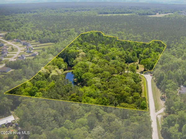 $460,000 | 235 Morris Court, Jacksonville, NC 28540