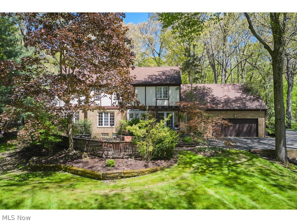 2232 Lancaster Road Akron, OH 44313 - Photo 5 of 33