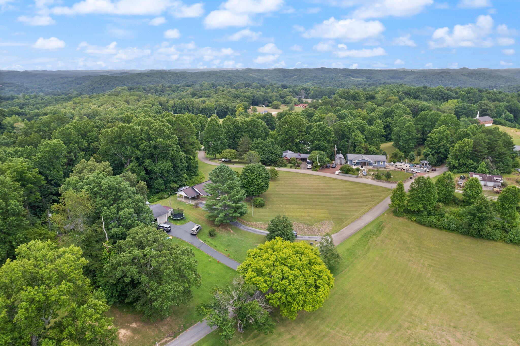 342 Golf Course Road Beattyville, KY 41311 - Photo 42 of 48 42-web-or-mls-DJI_0255