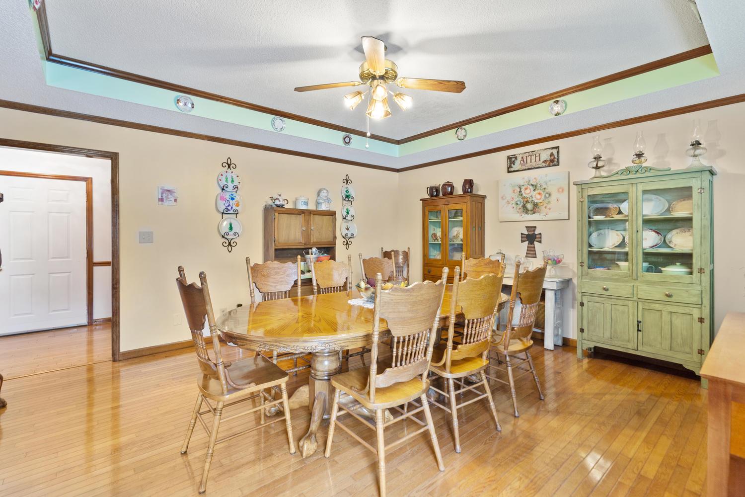 1890 Johnson Road Clarksville, TN 37043 - Photo 4 of 30 Gallery Image 4