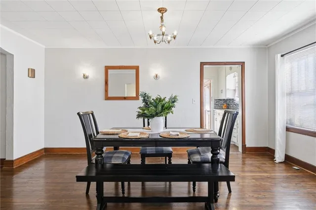 $275,000 | 7821 Robinson Street, Overland Park, KS 66204