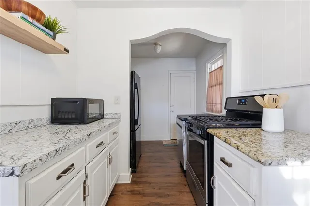 $275,000 | 7821 Robinson Street, Overland Park, KS 66204