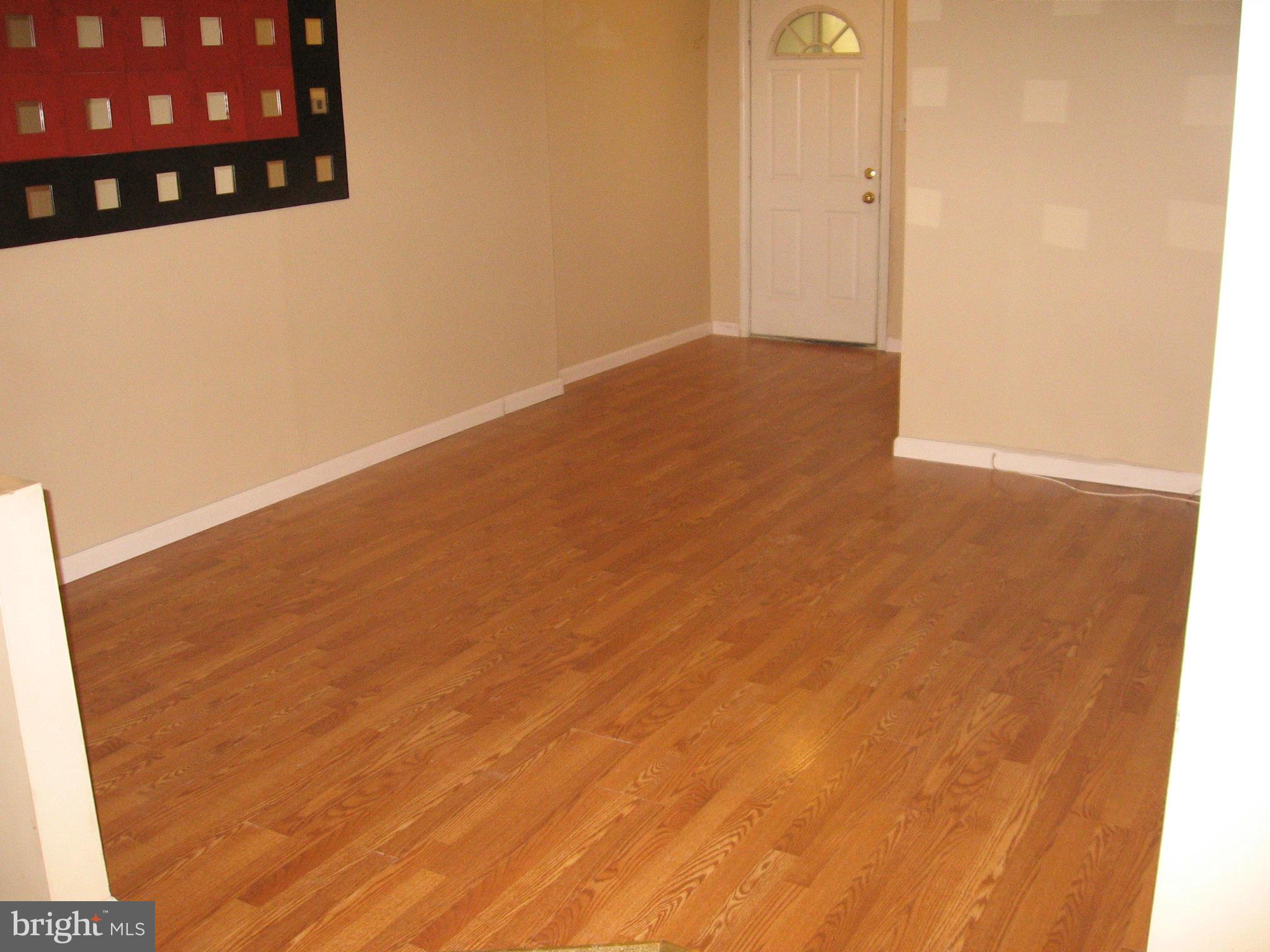 2737 Dillon Street, Unit B Baltimore, MD 21224 - Photo 2 of 11 Living Room