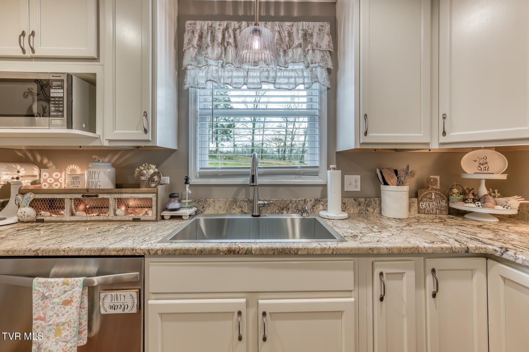 105 Eastern Star Road Kingsport, TN 37663 - Photo 12 of 45 105 Eastern Star Rd-12