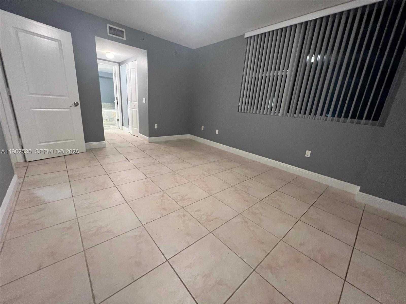 2641 North Flamingo Road, Unit 1701N Sunrise, FL 33323 - Photo 11 of 48