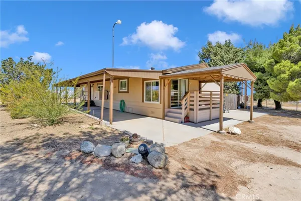 $375,000 | 10532 Acanthus Street, Phelan, CA 92371