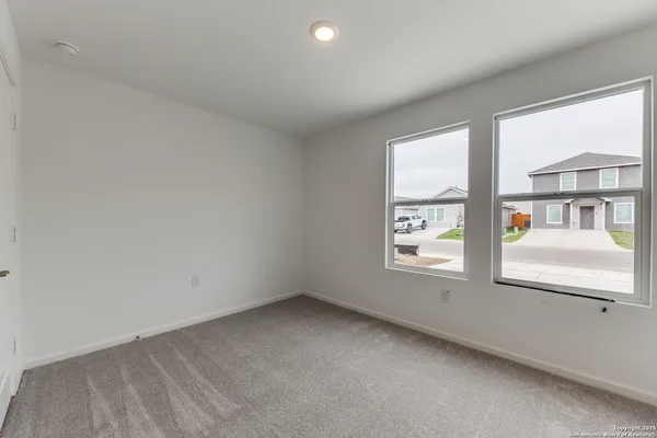 $1,600 | 11715 Blasting Way, Von Ormy, TX 78073