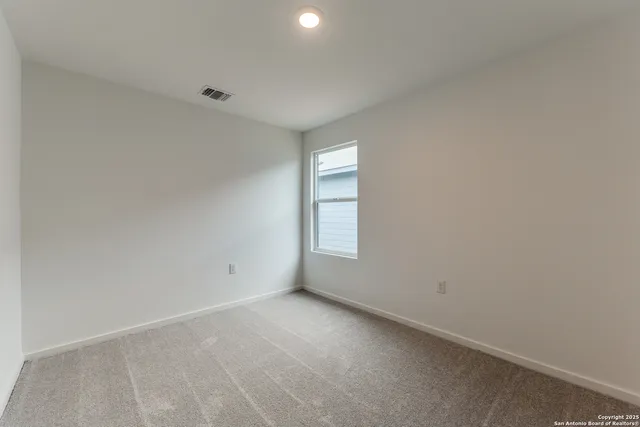 $1,600 | 11715 Blasting Way, Von Ormy, TX 78073