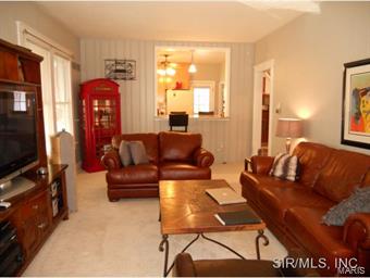 2914 Edwards Street Alton, IL 62002 - Photo 11 of 16 Gallery Image 11