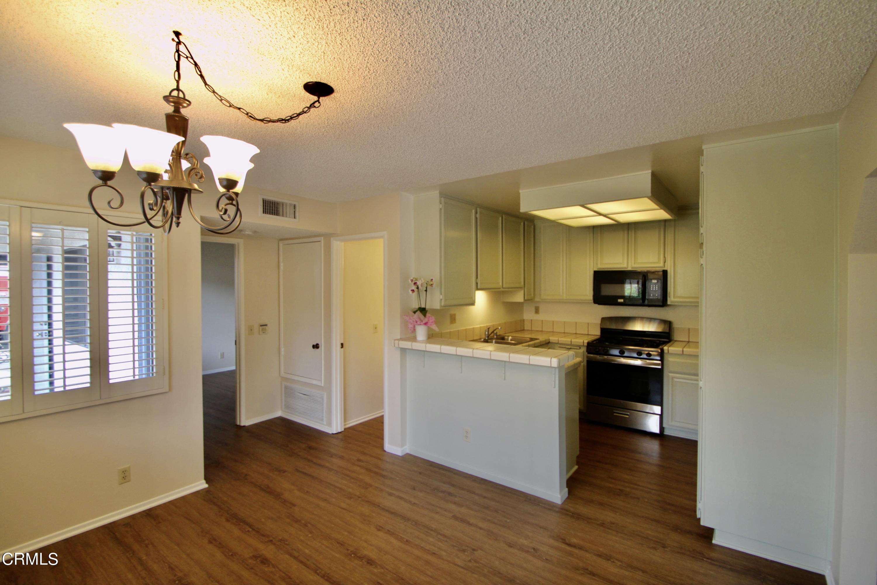 851 Swiss Trails Road, Unit RD Duarte, CA 91010 - Photo 7 of 35 IMG_4676