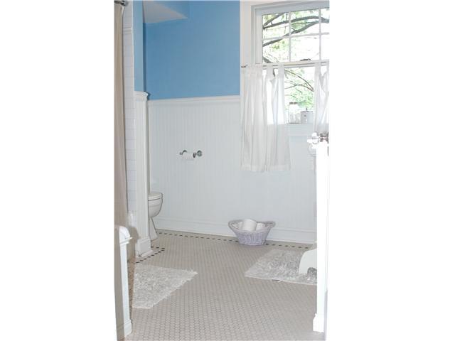 409 Brevoort Road Columbus, OH 43214 - Photo 14 of 21 Gallery Image 14