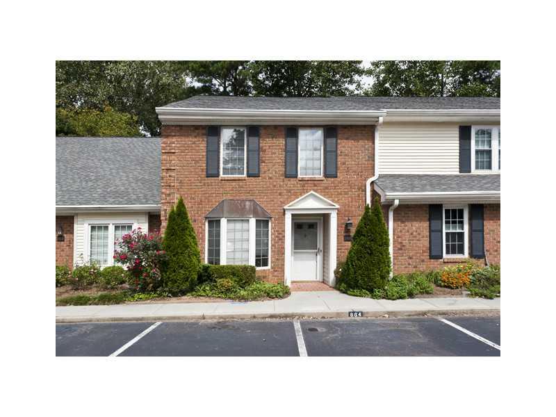 864 Heritage 2, Unit 864 Decatur, GA 30033 - Photo 1 of 1 Exterior Front. Wonderful small complex in a great location. Unusual opportunity.