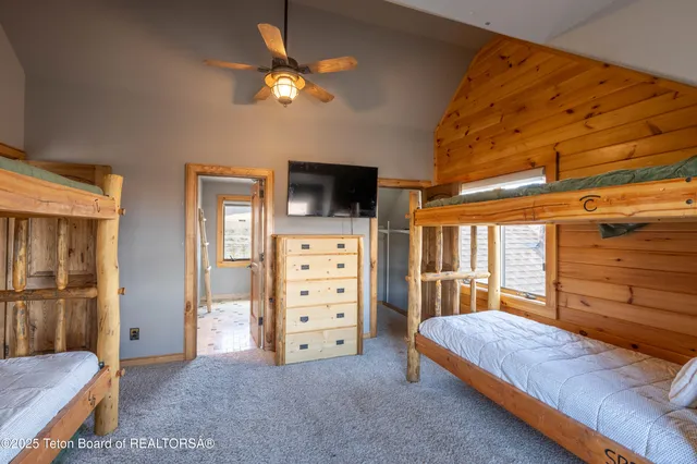 $1,850,000 | 1421 Stock Trail, Dubois, WY 82513