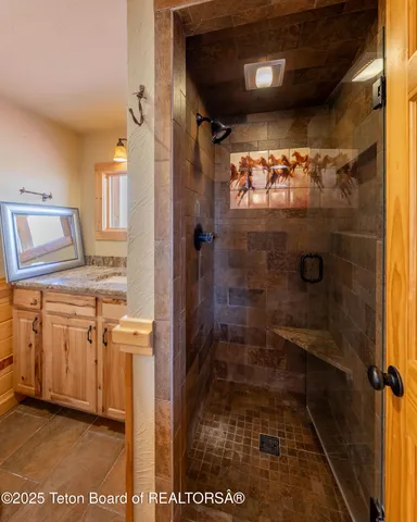 $1,850,000 | 1421 Stock Trail, Dubois, WY 82513