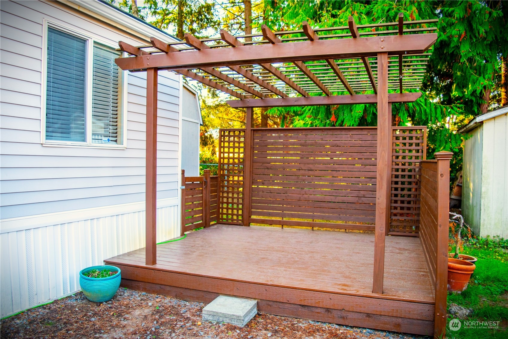 7701 Hardeson Road, Unit 2 Everett, WA 98203 - Photo 17 of 25 a view of a outdoor space