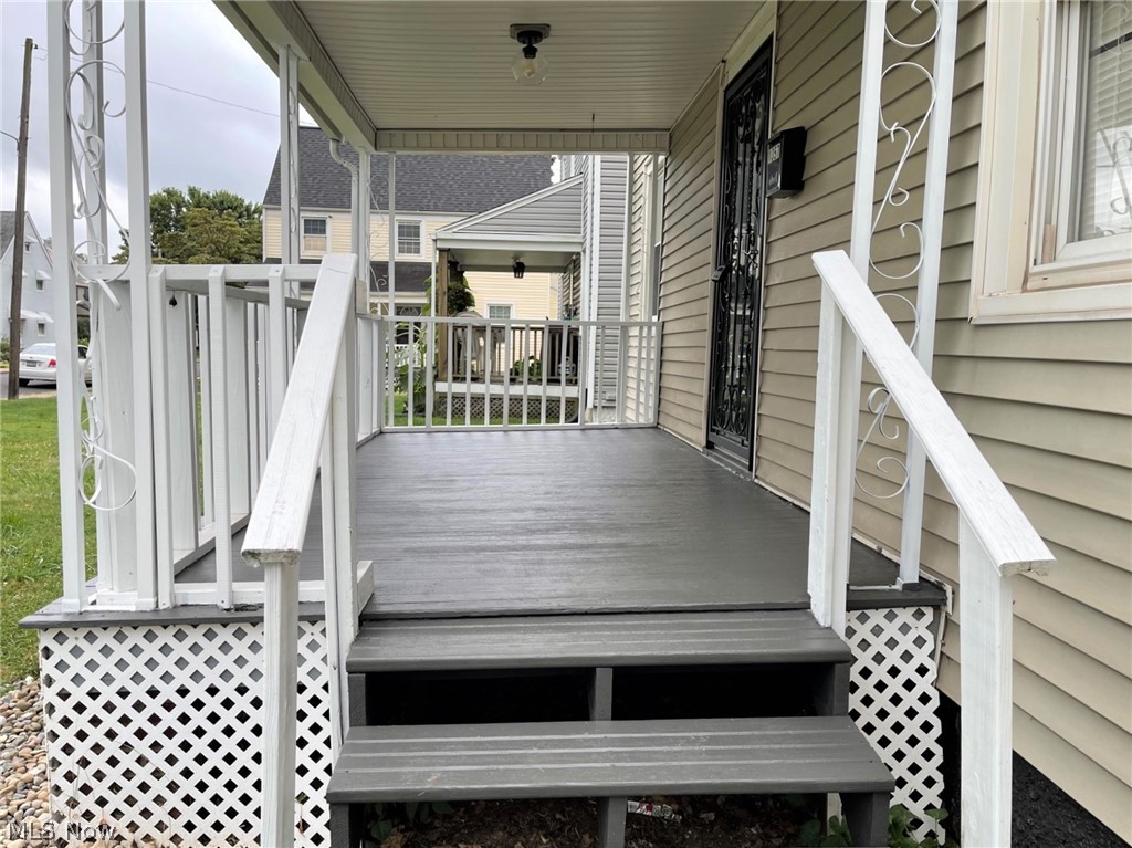 1357 Crescent Road Southwest Canton, OH 44710 - Photo 2 of 35 Gallery Image 2