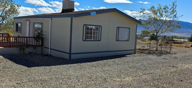 $350,000 | 302 Martin Lane, Dayton, NV 89403