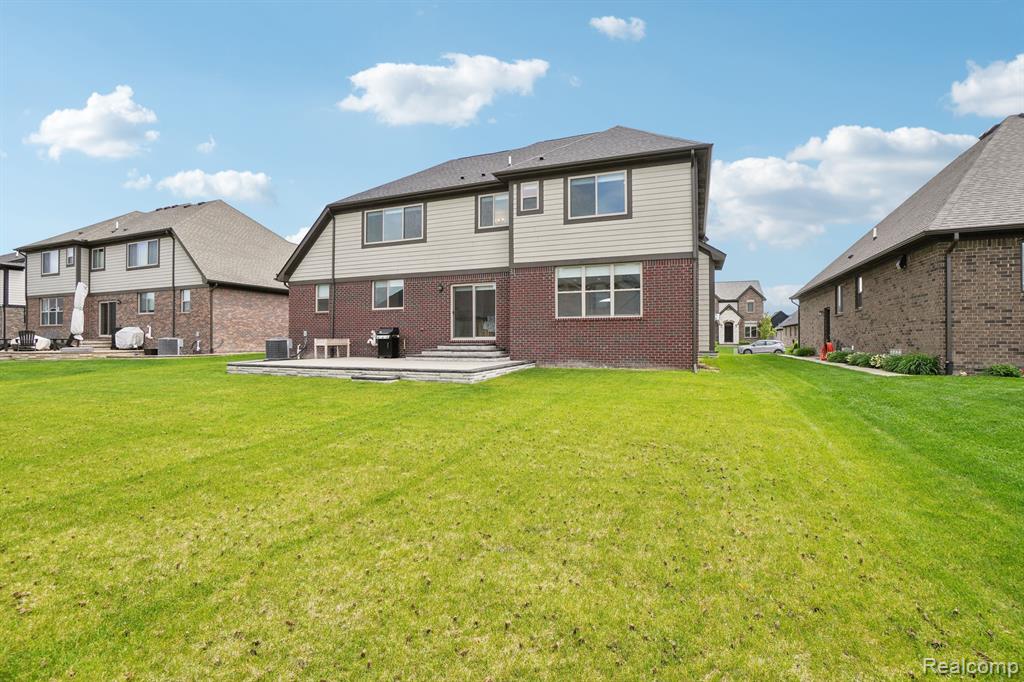 49793 Split Rock Road Macomb, MI 48044 - Photo 39 of 47 Gallery Image 39