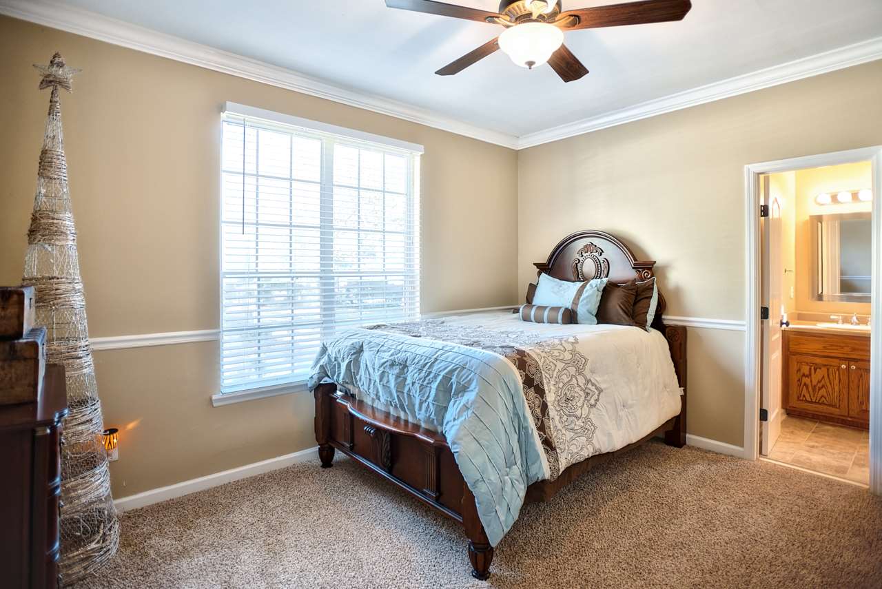 9809 Hawk Ridge Road Tallahassee, FL 32312 - Photo 9 of 34 Gallery Image 9