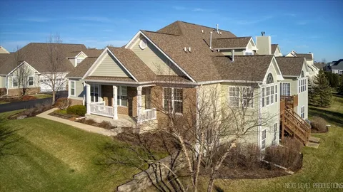 $474,900 | 810 Cambridge Drive, Batavia, IL 60510