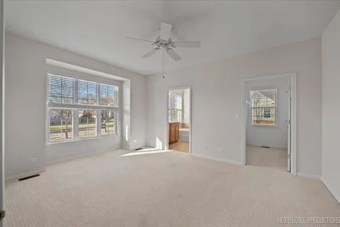 $474,900 | 810 Cambridge Drive, Batavia, IL 60510