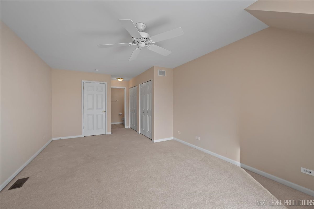 810 Cambridge Drive Batavia, IL 60510 - Photo 29 of 34 a view of an empty room